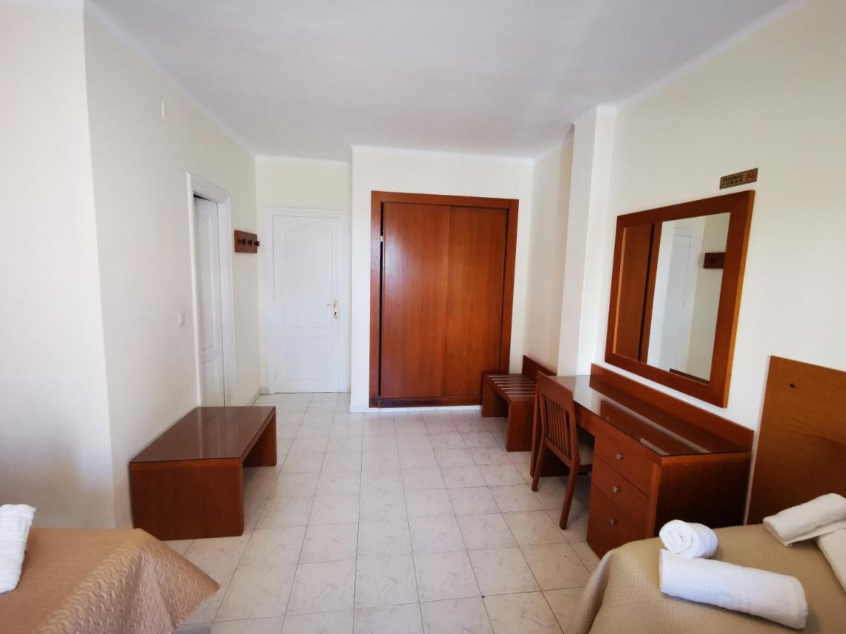 Hostal Marazul Nerja Exterior photo